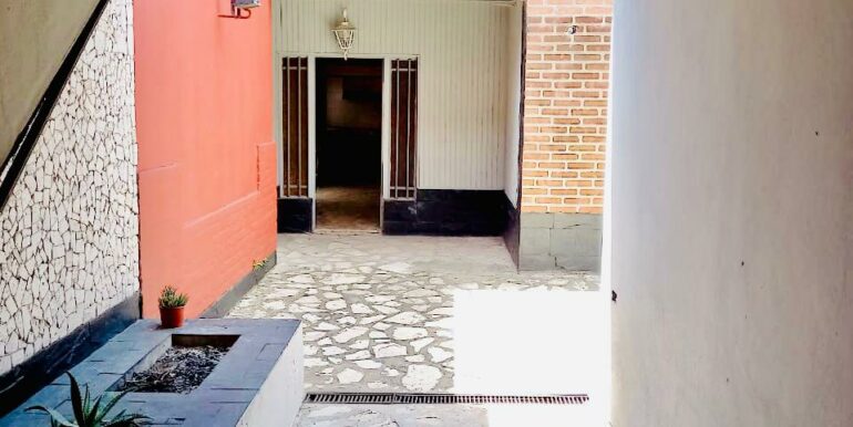 29790323-6bdf-4b8a-bb5f-93c2119a9d5c