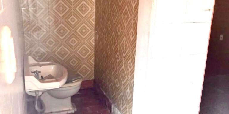 f8d8660a-df3f-48ae-b9e8-a0da5d0f8ab2