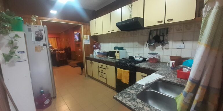 1c8eee18-ba32-4deb-b80a-67e325ac95ff