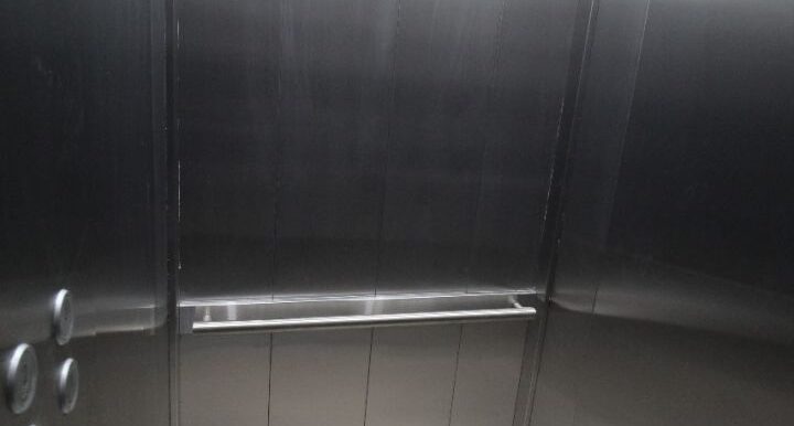 0cfdc6bcc19cd03e95e2b3c87915d7c0