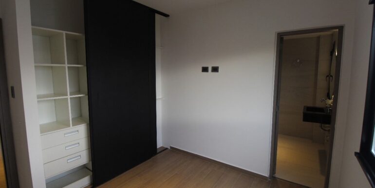 182caccc8226c04b9df543a2d6537ff3