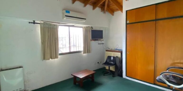 47f0e28803a4b3e6bdc496e69ce47a35