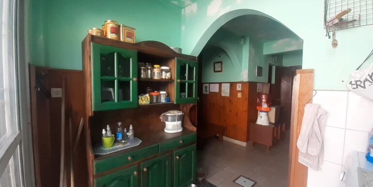 8dbffb10-6f29-473c-a5a7-48410a9f2ba7