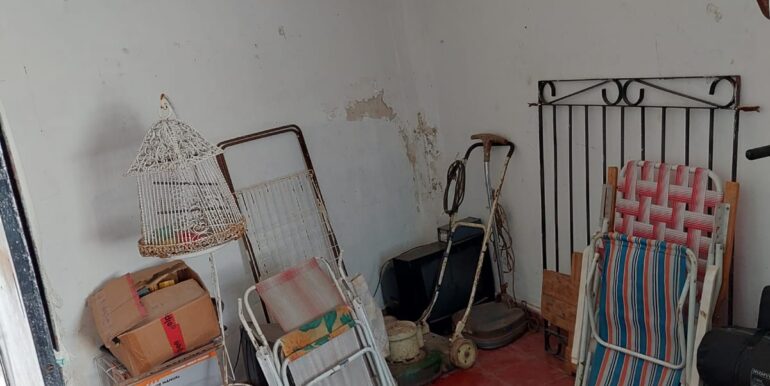 b4435055-bbb2-4dbc-b1aa-a693f9830889